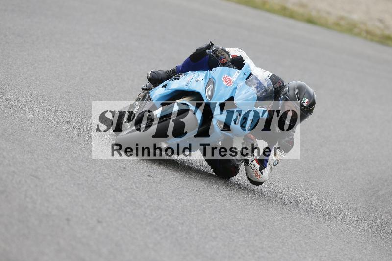 /09 19.04.2026  Caremotion get faster ADR/Gruppe rot/327